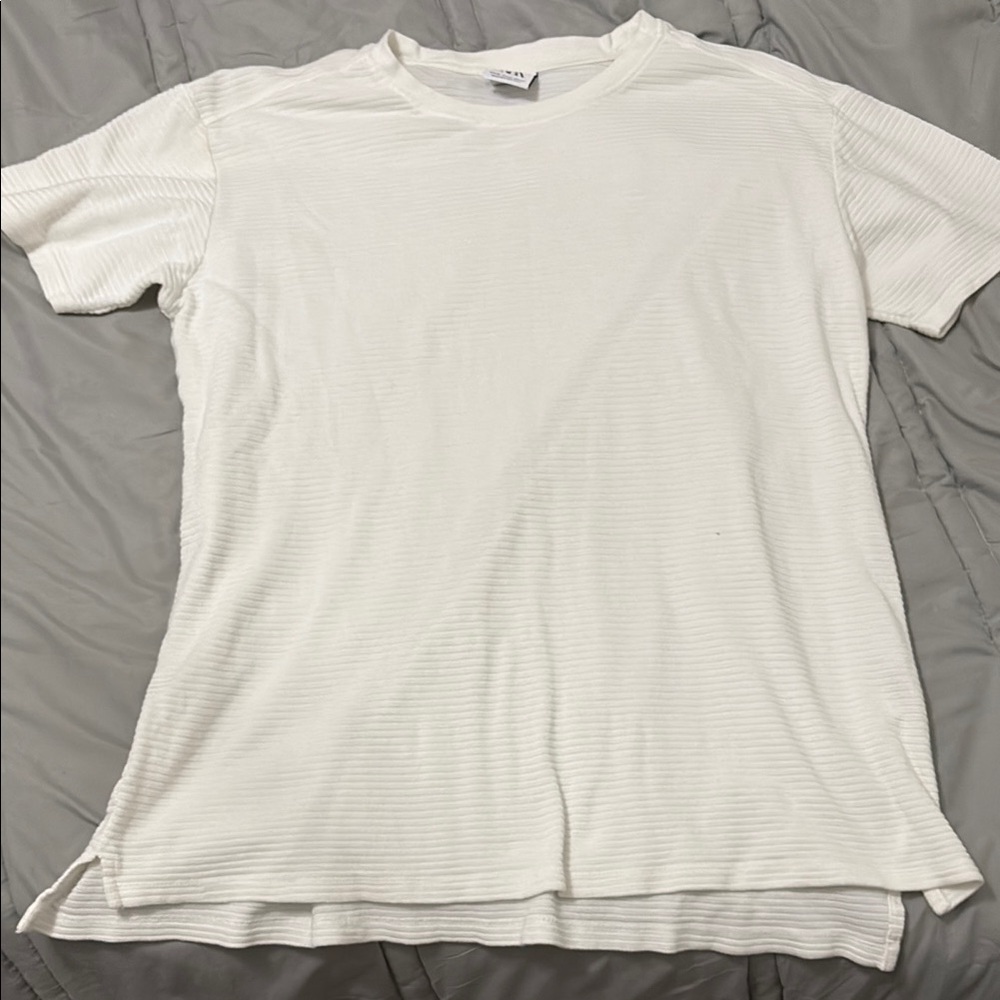 Zara Classic White Short Sleeve Tee